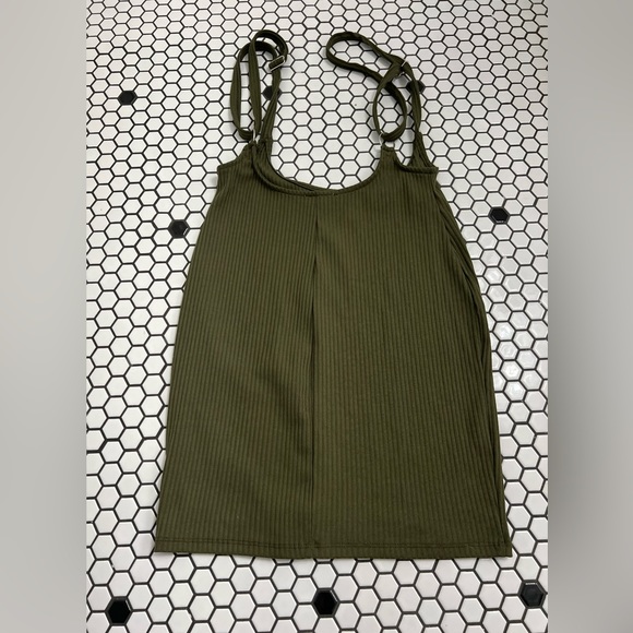 Iris ribbed tank top size medium - Picture 4 of 4